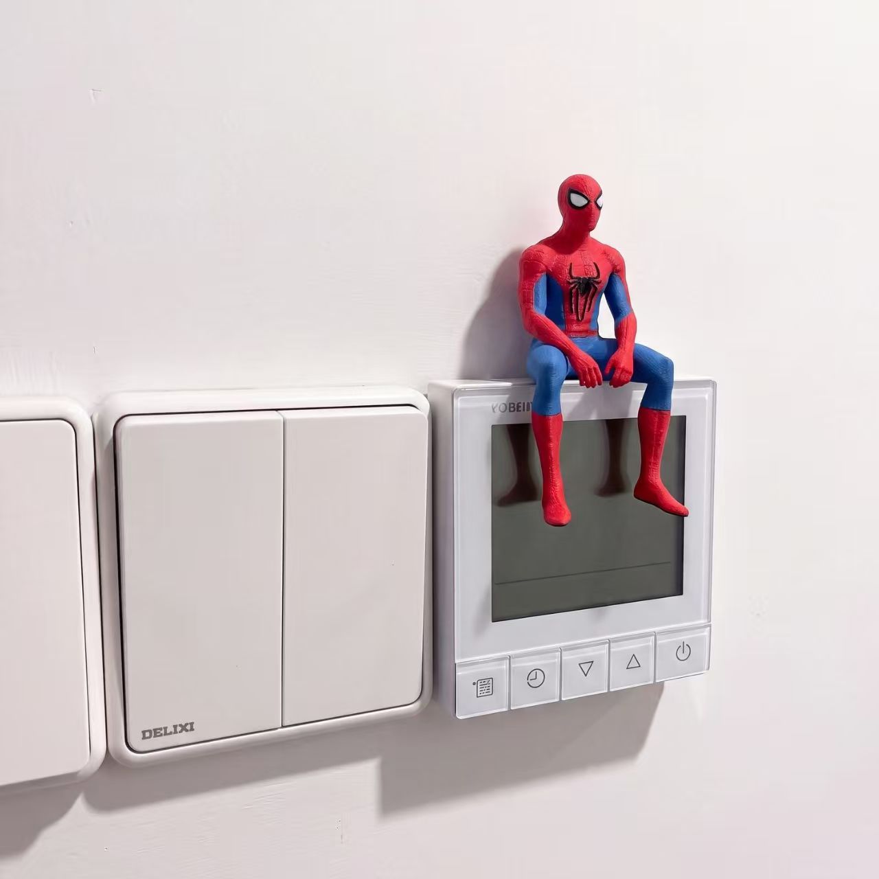 Figur Anime Spider-Man Deadpoo - Car Accessories Oman ulasan dan harga